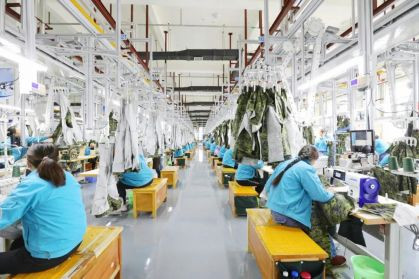 衣拿智能助力際華三五三六打造全國首個作訓服智能制造生產車間