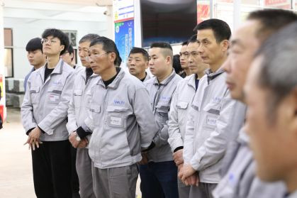 全國總工會社聯(lián)部部長楊軍日一行到衣拿智能調研